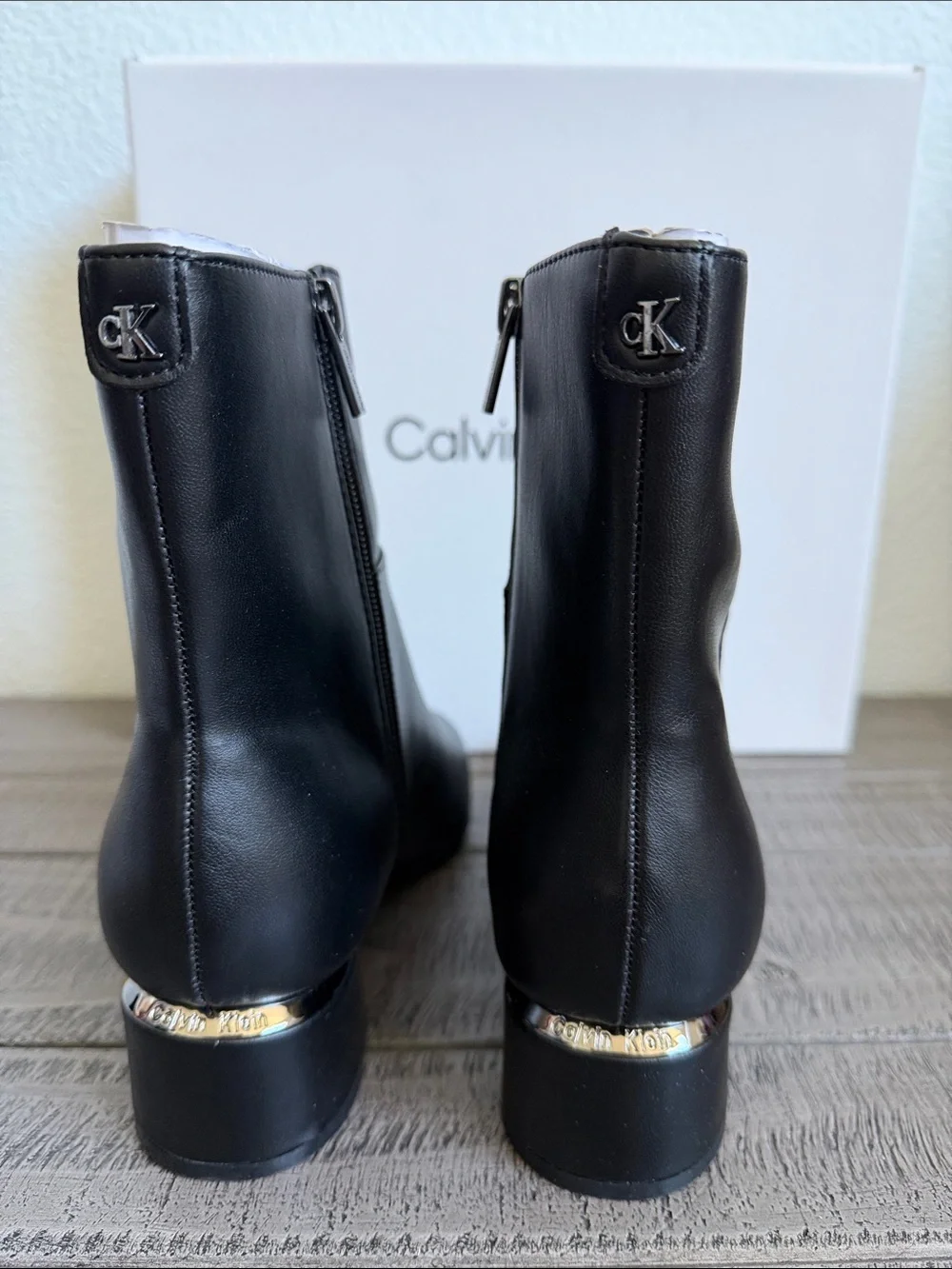 Calvin Klein Women's Parry Block Heel Ankle Booties NIB